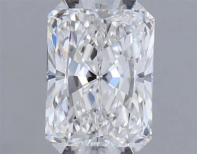 1.28ct Radiant Lab Grown Diamond (Colour E, Clarity VVS1, IGI Certified)