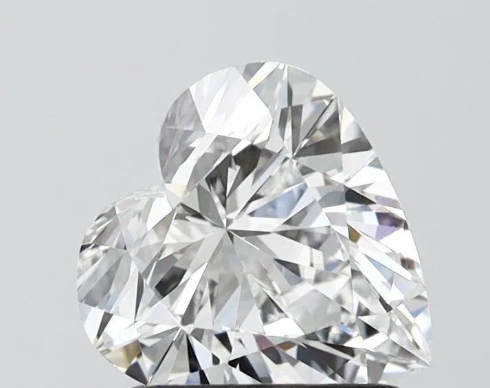 1.38ct Heart Lab Grown Diamond (Colour E, Clarity VVS2, IGI Certified)