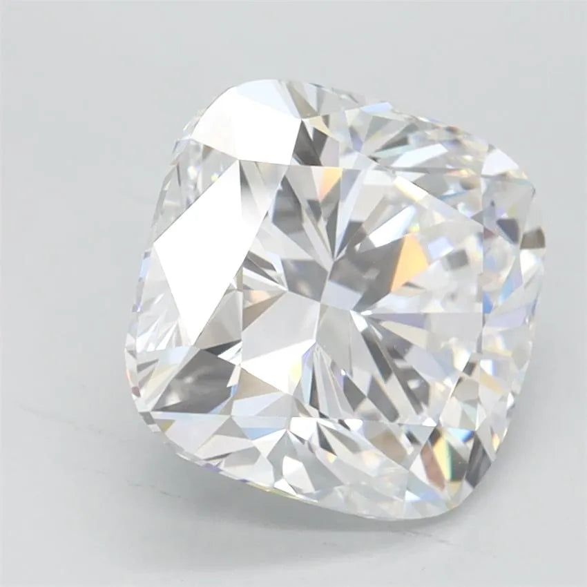 2.11ct Cushion modified Lab Grown Diamond (Colour D, Clarity VVS1, IGI Certified)
