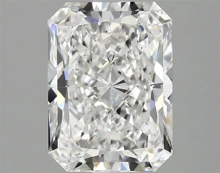 2.34ct Radiant Lab Grown Diamond (Colour E, Clarity VS2, IGI Certified)