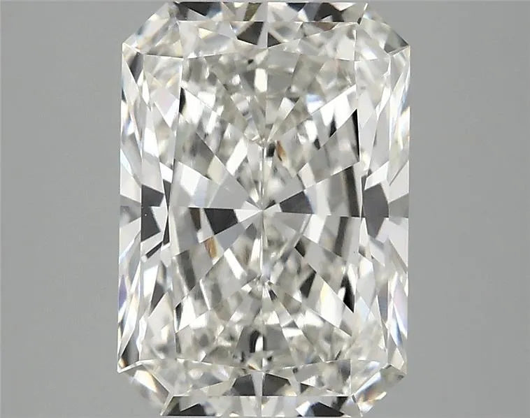 2.99ct Radiant Lab Grown Diamond (Colour G, Clarity VVS1, IGI Certified)