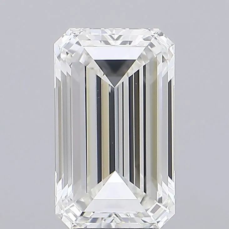 4.04ct Emerald Lab Grown Diamond (Colour G, Clarity VVS2, IGI Certified)