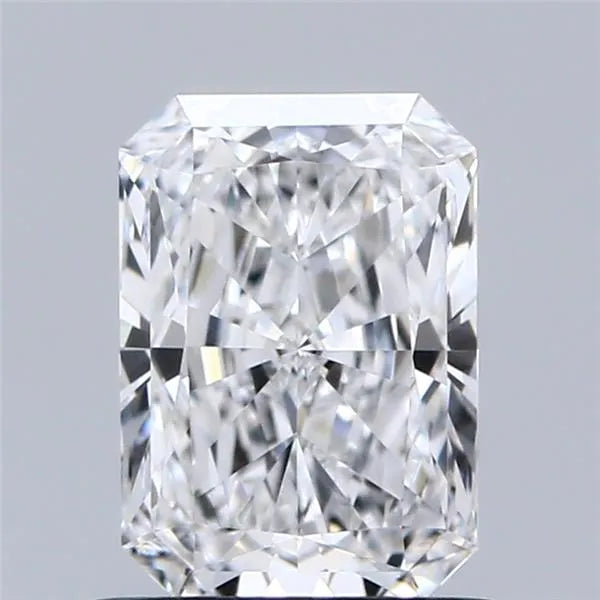 4.07ct Radiant Lab Grown Diamond (Colour E, Clarity VVS1, IGI Certified)