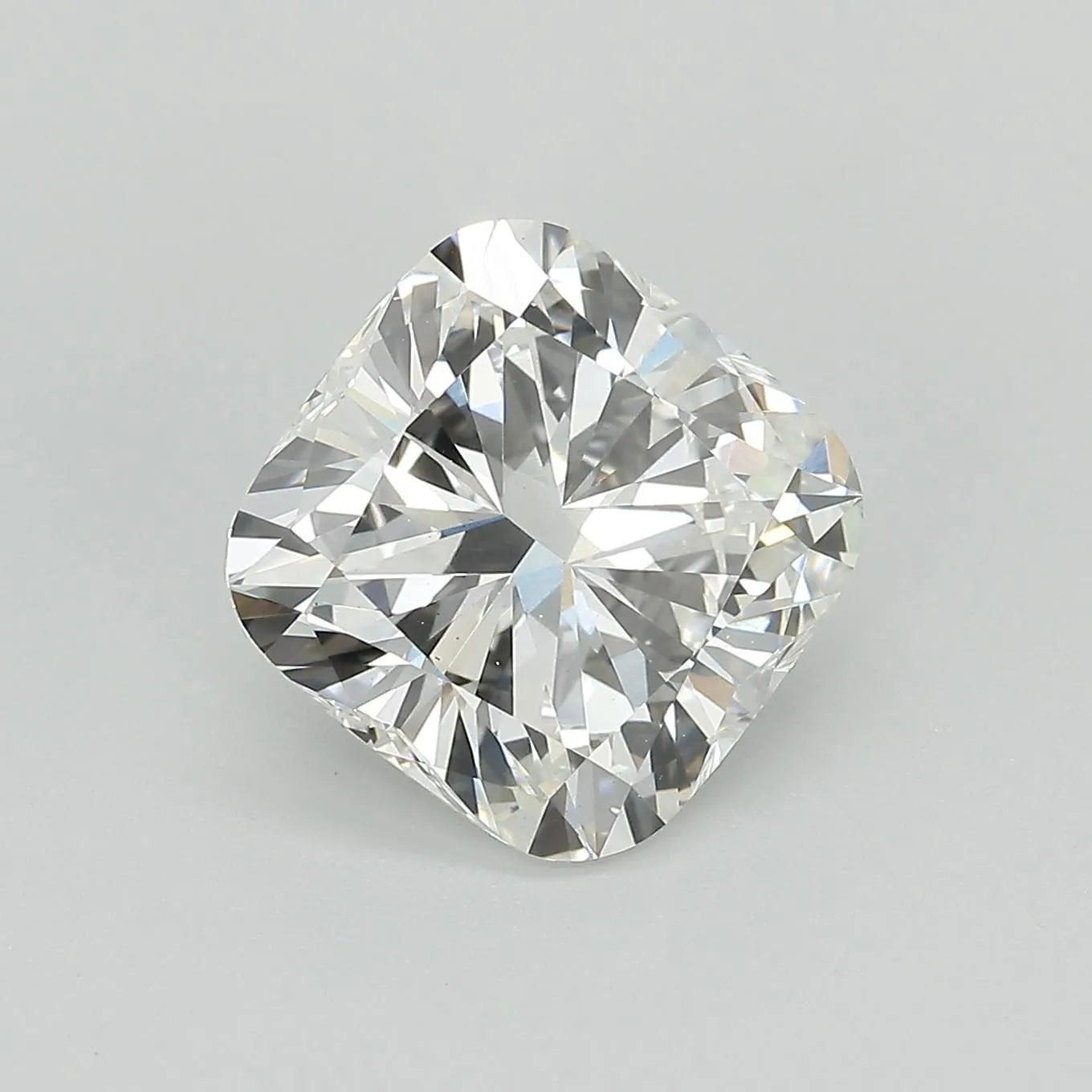 4.15ct Cushion brilliant Lab Grown Diamond (Colour G, Clarity VS2, IGI Certified)