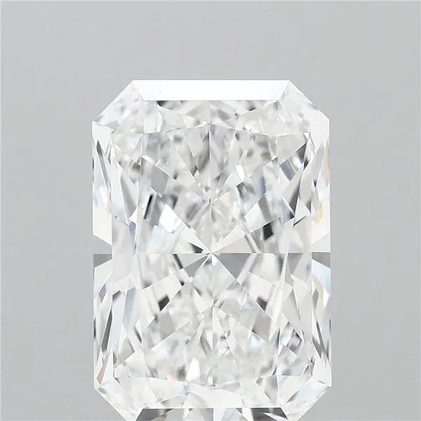 4.38ct Radiant Lab Grown Diamond (Colour D, Clarity VVS1, IGI Certified)