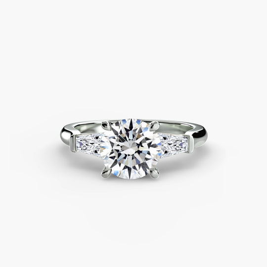 Linea Baguette Three-Stone Setting
