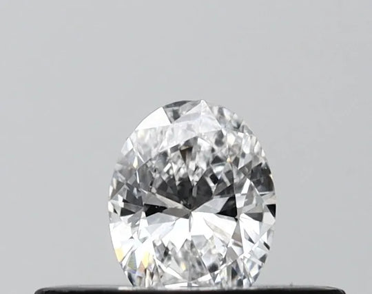 0.21ct Oval Lab Grown Diamond (Colour D, Clarity VVS2, IGI Certified)
