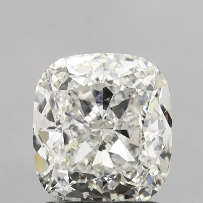 2.01ct Cushion brilliant Lab Grown Diamond (Colour G, Clarity VS2, IGI Certified)