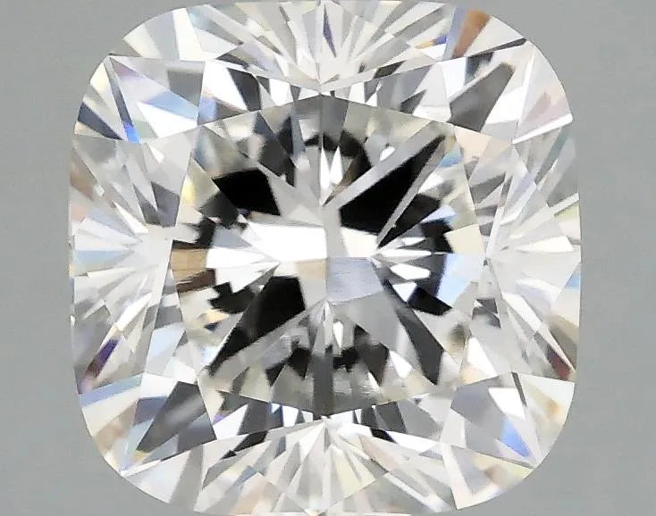 2.51ct Cushion modified Lab Grown Diamond (Colour G, Clarity VVS2, IGI Certified)