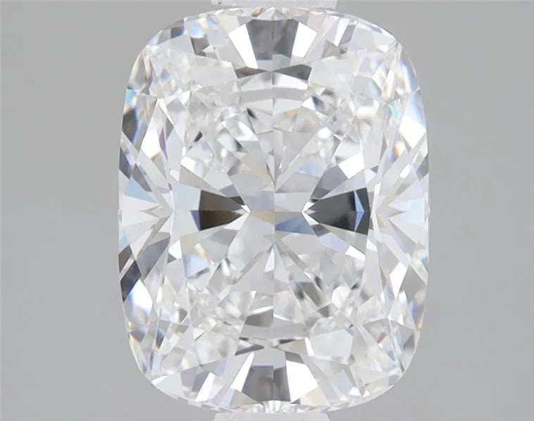 2.58ct Cushion modified Lab Grown Diamond (Colour E, Clarity VVS2, IGI Certified)