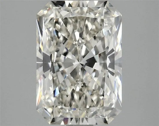 2.58ct Radiant Lab Grown Diamond (Colour H, Clarity VS1, IGI Certified)