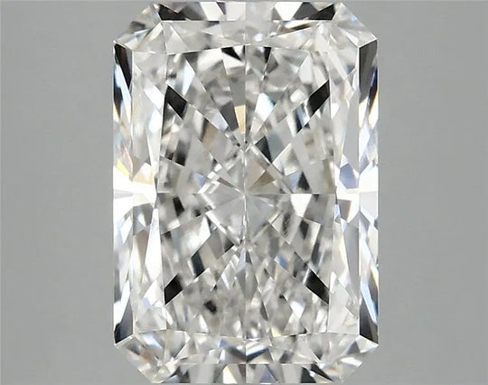 2.99ct Radiant Lab Grown Diamond (Colour F, Clarity VVS2, IGI Certified)