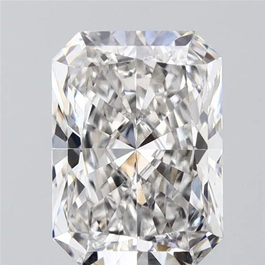 3.00ct Radiant Lab Grown Diamond (Colour G, Clarity VS1, IGI Certified)