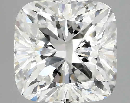 3.01ct Cushion modified Lab Grown Diamond (Colour E, Clarity VVS2, IGI Certified)