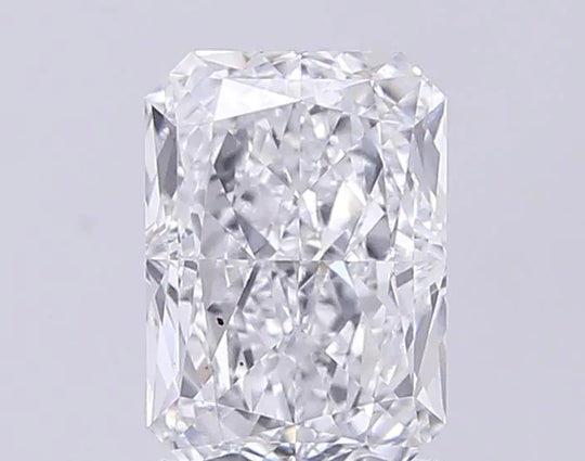 3.02ct Radiant Lab Grown Diamond (Colour D, Clarity VVS2, IGI Certified)