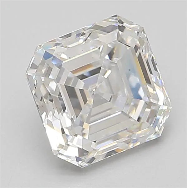 3.02ct Square emerald Lab Grown Diamond (Colour E, Clarity VS1, IGI Certified)