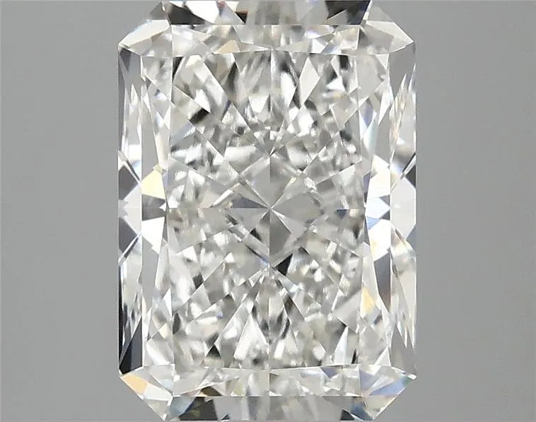 3.04ct Radiant Lab Grown Diamond (Colour F, Clarity VVS2, IGI Certified)