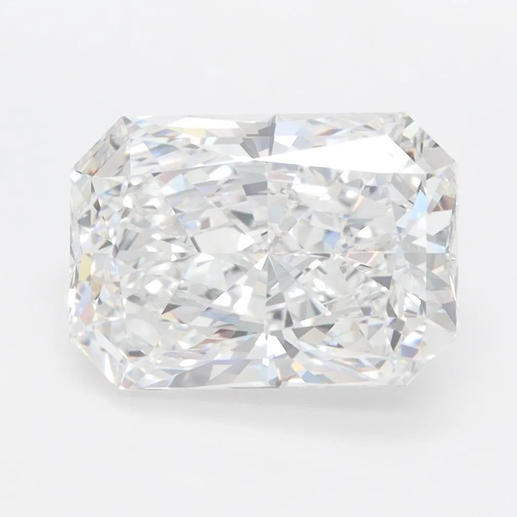3.25ct Radiant Lab Grown Diamond (Colour E, Clarity IF, IGI Certified)