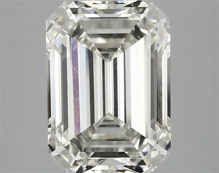 3.37ct Emerald Lab Grown Diamond (Colour G, Clarity VS1, IGI Certified)