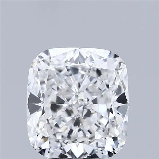 3.90ct Cushion modified Lab Grown Diamond (Colour E, Clarity VVS2, IGI Certified)