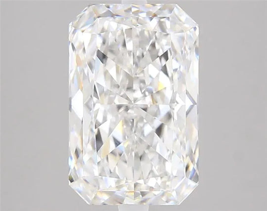 4.01ct Radiant Lab Grown Diamond (Colour D, Clarity VVS1, IGI Certified)