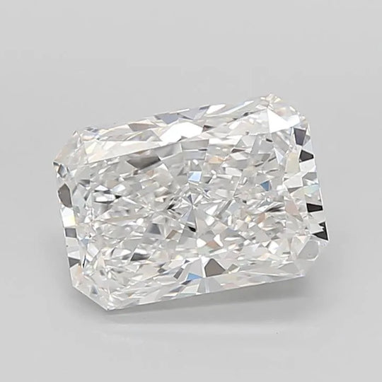 4.05ct Radiant Lab Grown Diamond (Colour E, Clarity VVS2, IGI Certified)