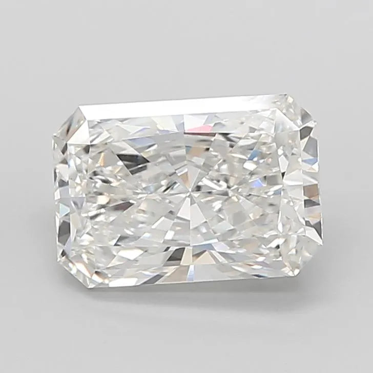 4.06ct Radiant Lab Grown Diamond (Colour F, Clarity VVS2, IGI Certified)