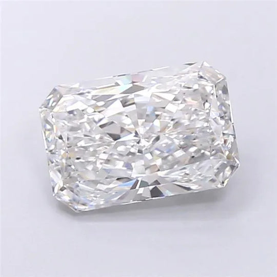 4.08ct Radiant Lab Grown Diamond (Colour F, Clarity VVS1, IGI Certified)