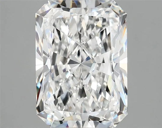 4.10ct Radiant Lab Grown Diamond (Colour D, Clarity VVS2, IGI Certified)