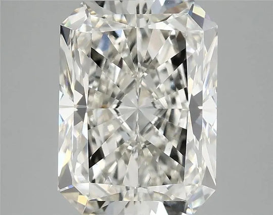 4.11ct Radiant Lab Grown Diamond (Colour H, Clarity VVS2, IGI Certified)