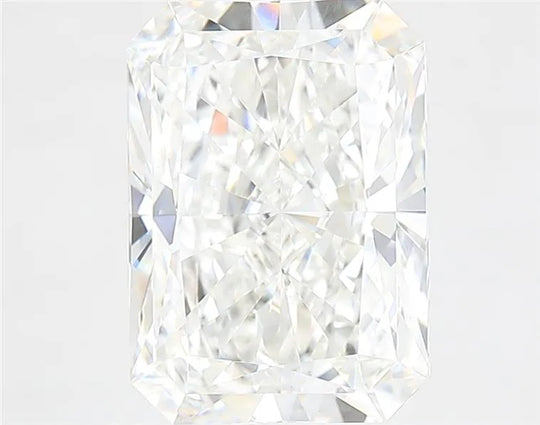 5.11ct Radiant Lab Grown Diamond (Colour G, Clarity VVS2, IGI Certified)